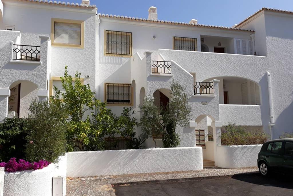 Casa Do Limoeiro Apartment ลากอส ภายนอก รูปภาพ
